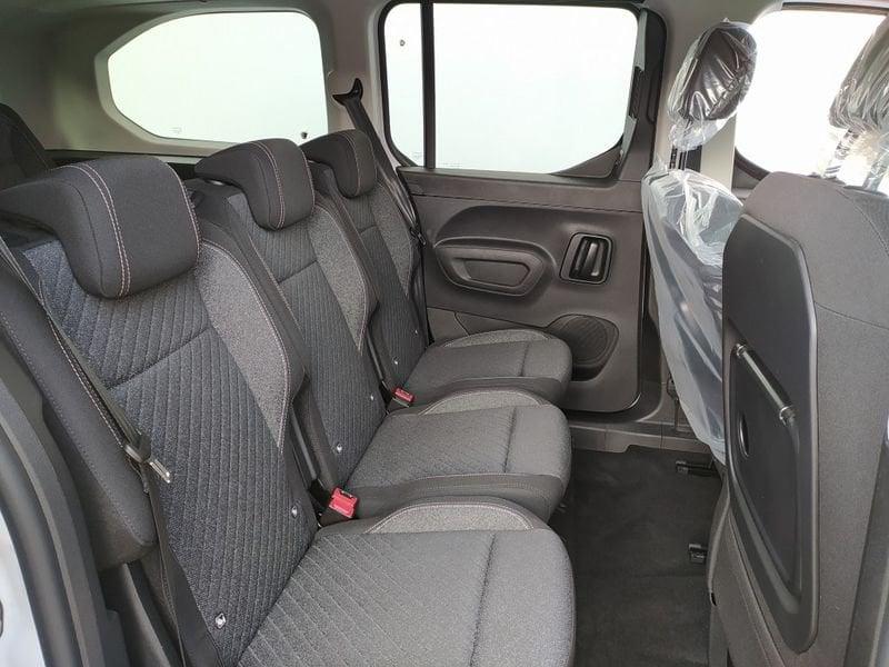 Peugeot Rifter 130 Hdi Allure Long con CBC 7post-Pk vari