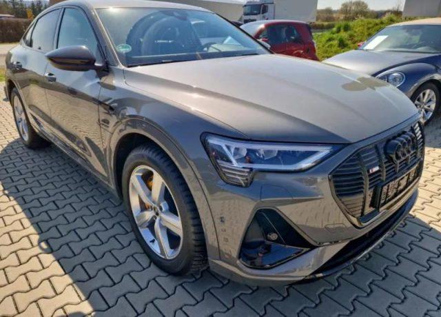 AUDI e-tron SPB 50 quattro S line edition