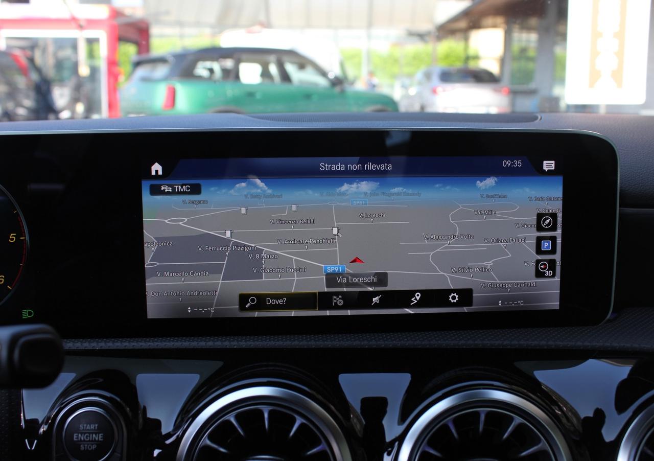 Mercedes-benz A 200 D AUTOMATIC PREMIUM AMG LINE CERCHI 19''