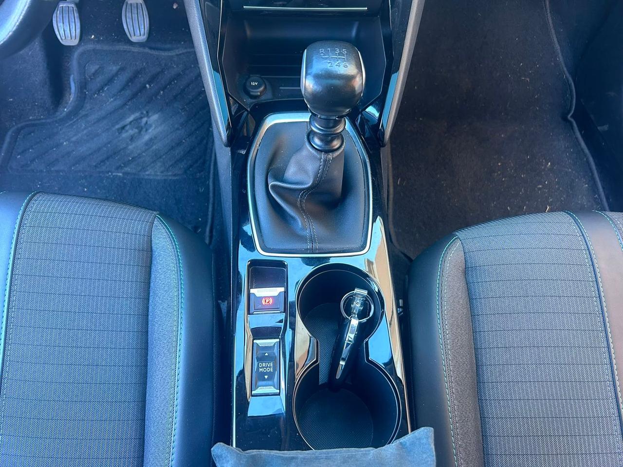 Peugeot 208 Allure 1.5 Blue HDI 100CV #50235