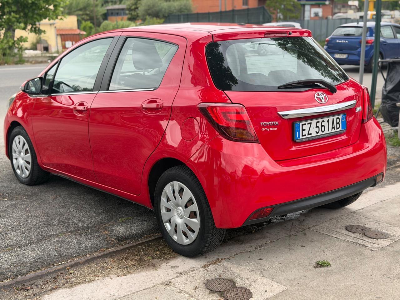 Toyota Yaris 1.0 5 porte Cool