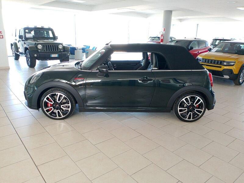 MINI Mini Cabrio (F57) Mini 2.0 John Cooper Works JCW Cabrio