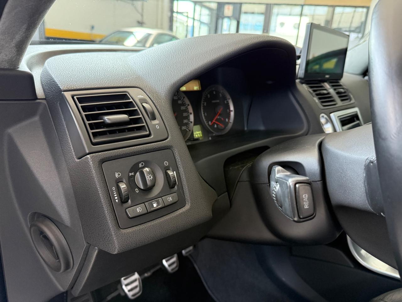 Volvo C30 T5 R design