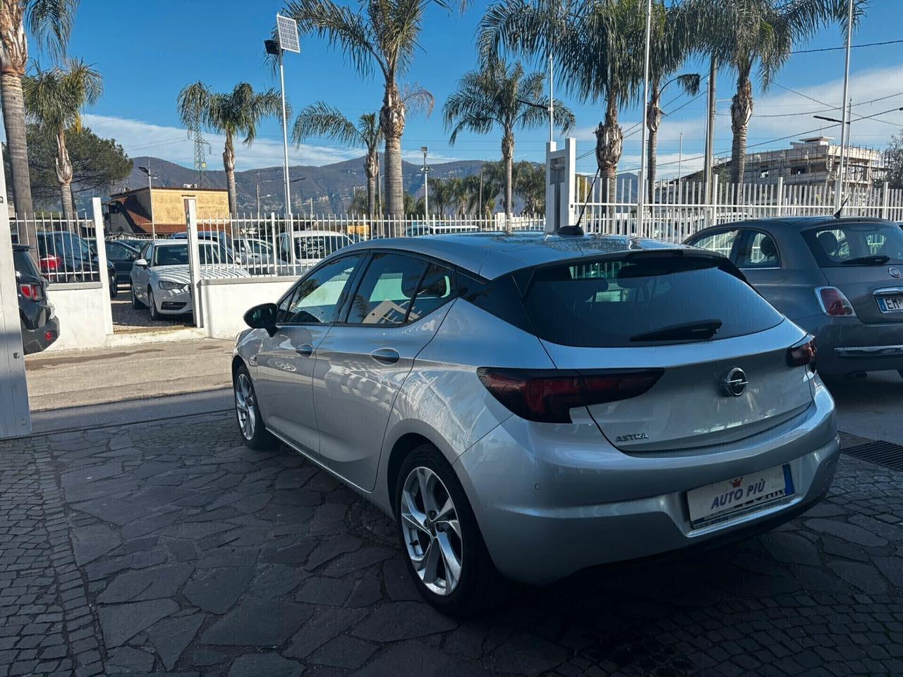 Opel Astra 1.5 CDTI 122 CV S&S 5 porte Business Elegance