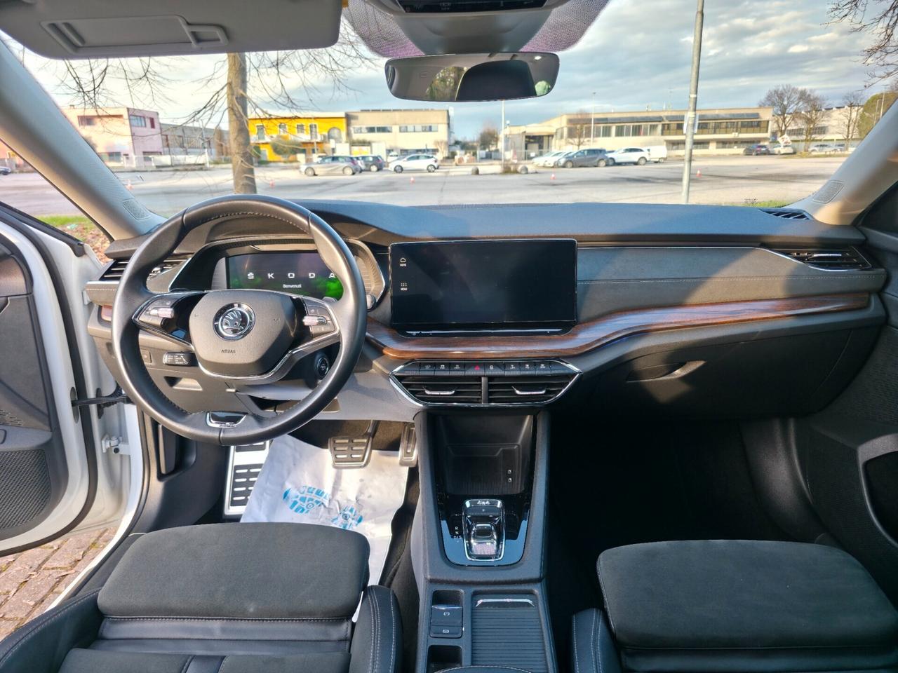 Skoda Octavia 2.0 TDI EVO SCR 200 CV DSG 4x4 Wagon Scout