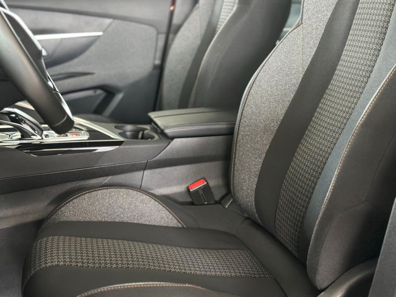 Peugeot 5008 1.5 BlueHDi Active Pack 130CV EAT8 7 posti