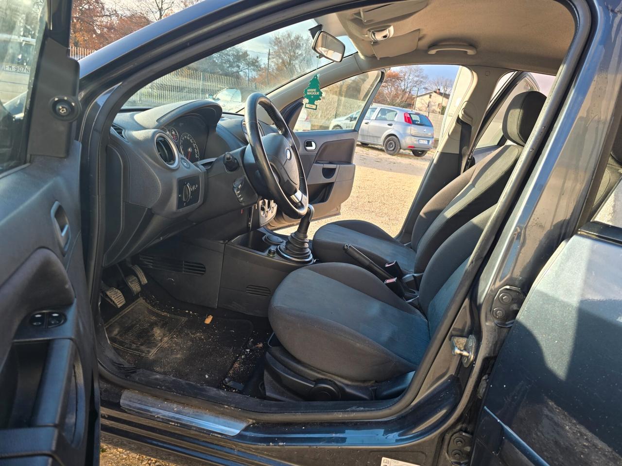 Ford Fiesta 1.4 TDCi 5p. Ghia 50kw