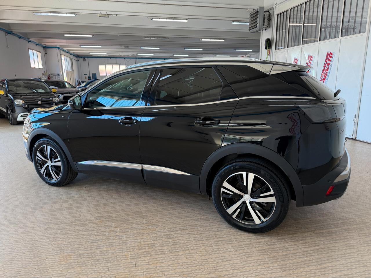 Peugeot 3008 Hybrid 136 e-DCS6 GT
