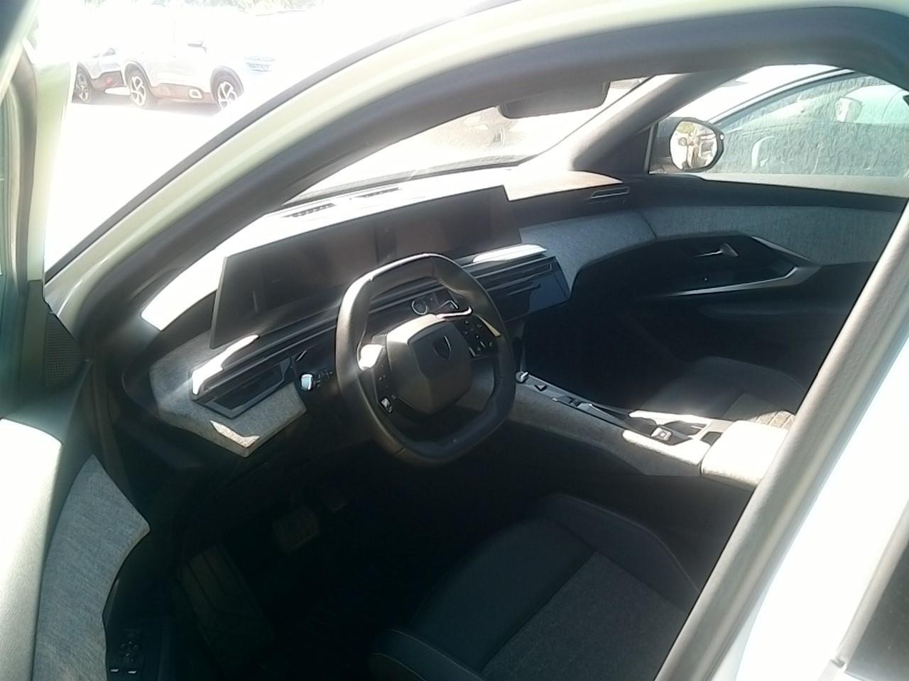 Peugeot 3008 1.2 hybrid Allure 145cv e-dcs6 IN PROMO