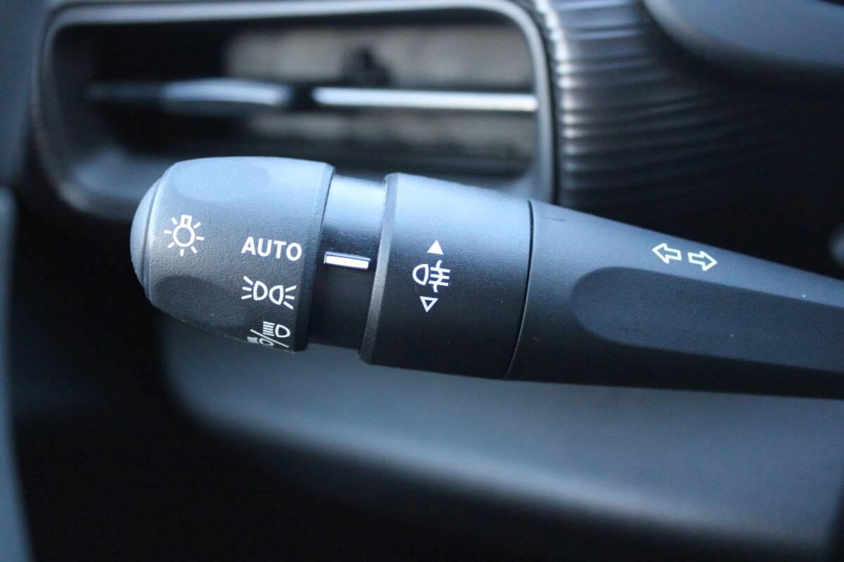 Jeep Avenger 1.2 t. Altitude fwd 100cv cln CarPlay