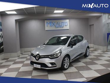 RENAULT Clio Sporter TCe 12V 90 CV Moschino Zen