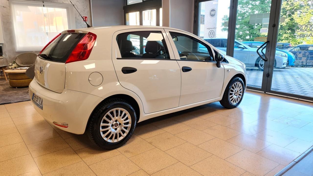 Fiat Punto 1.3 MJT II S&S 95 CV 5 porte Street