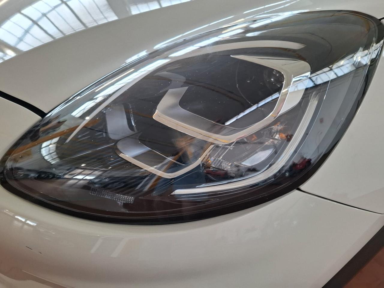 Ford Puma 1.0 EcoBoost Hybrid 125 CV S&S ST-Line X