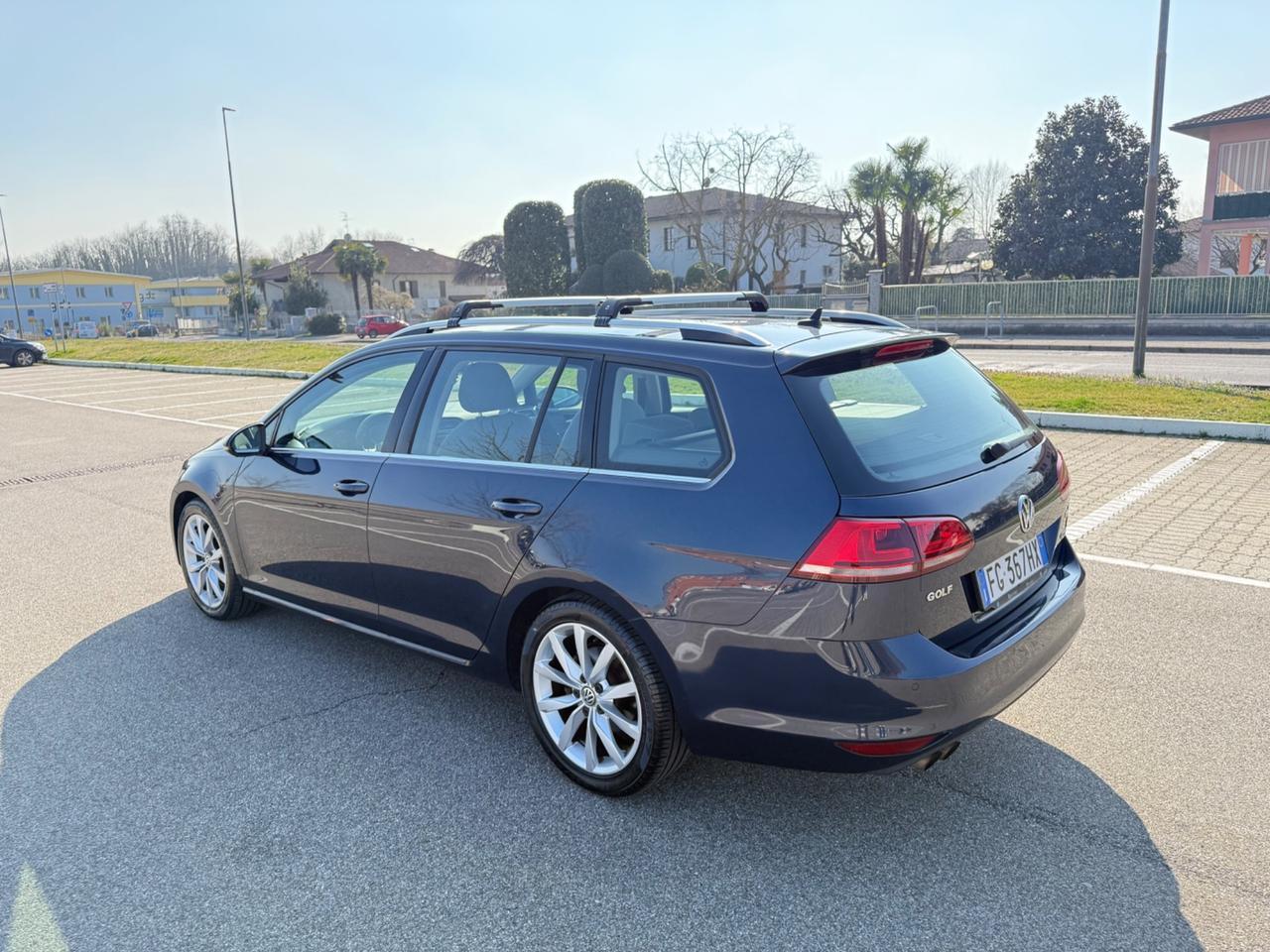 Volkswagen Golf Variant 1.4 TSI 125 CV Highline BlueMotion*Navi*Cerchi 17