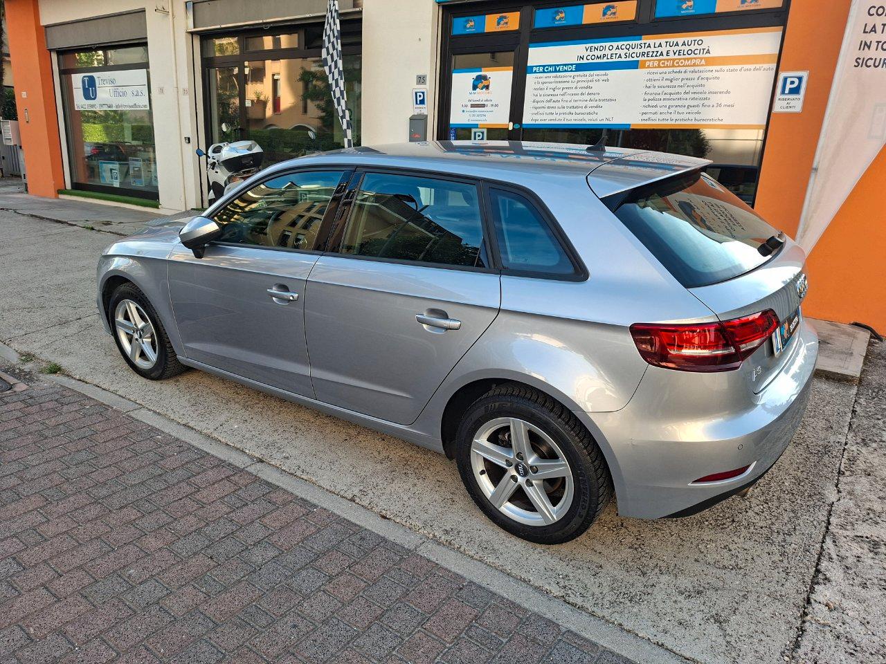 Audi A3 Sportback 30 1.6 tdi Business cinghia distrib. nuova