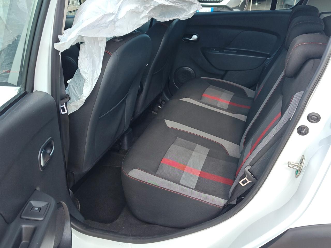 DACIA SANDERO STEPWAY 1.5 BLUE DCI 95 CV TECHROAD