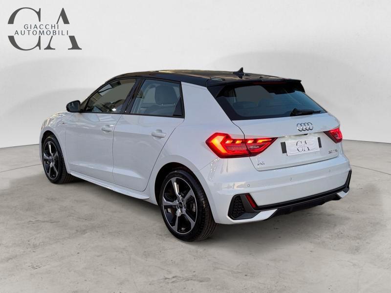Audi A1 Sportback 30 1.0 tfsi Adrenaline 116cv