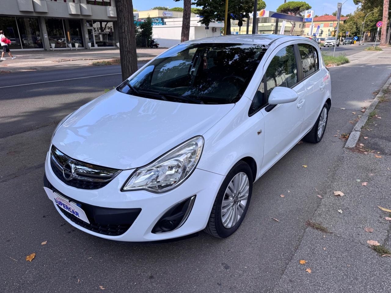 Opel Corsa 1.2 5 porte neopaten garanzia12 mesi