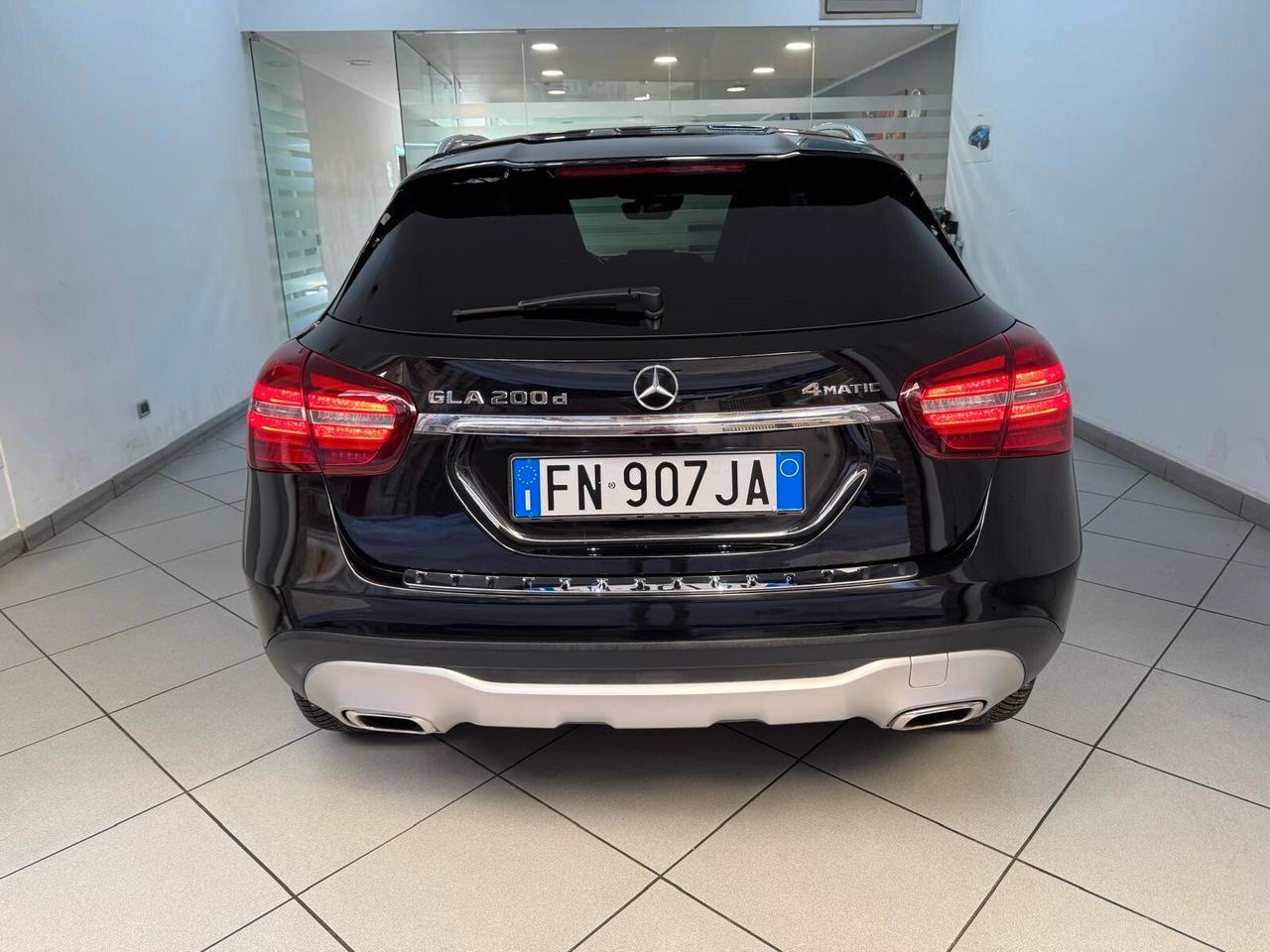 Mercedes-benz GLA 200 d 4Matic Tetto apribile 2018