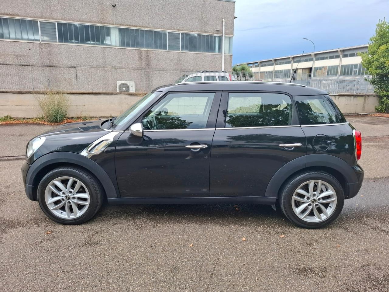 Mini Cooper D Countryman 1.6 SOLO 106.000 KM