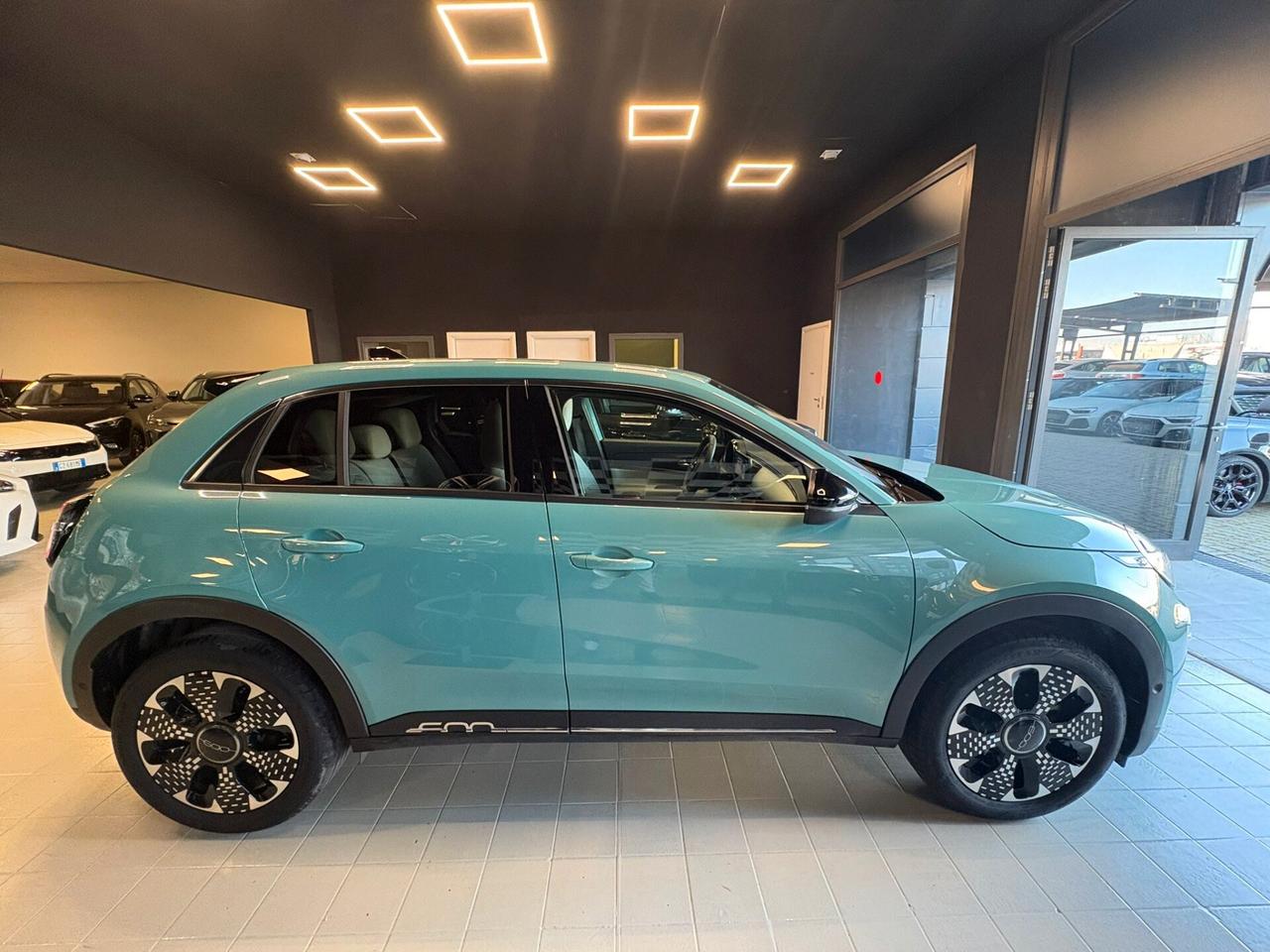 FIAT 600 (2023-->) 600 Hybrid 110 CV DCT MHEV L...