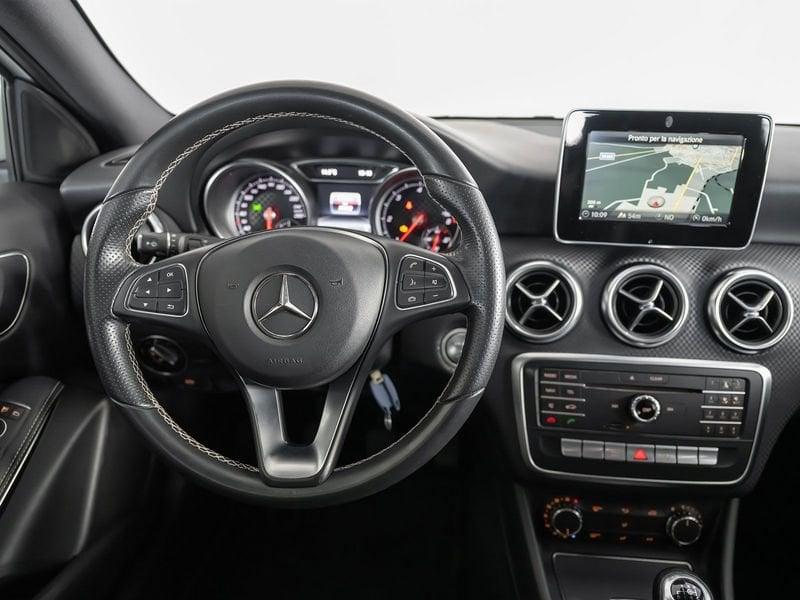 Mercedes-Benz Classe A A 180 d Sport