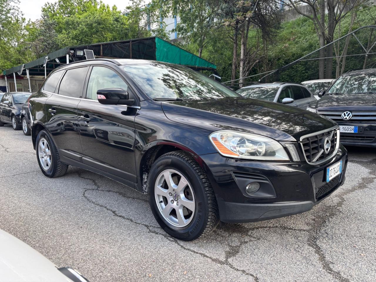 Volvo XC 60 D5 AWD Momentum
