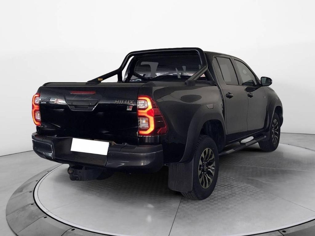 Toyota Hilux Double Cab 2.8 D GR Sport 4WD A/T
