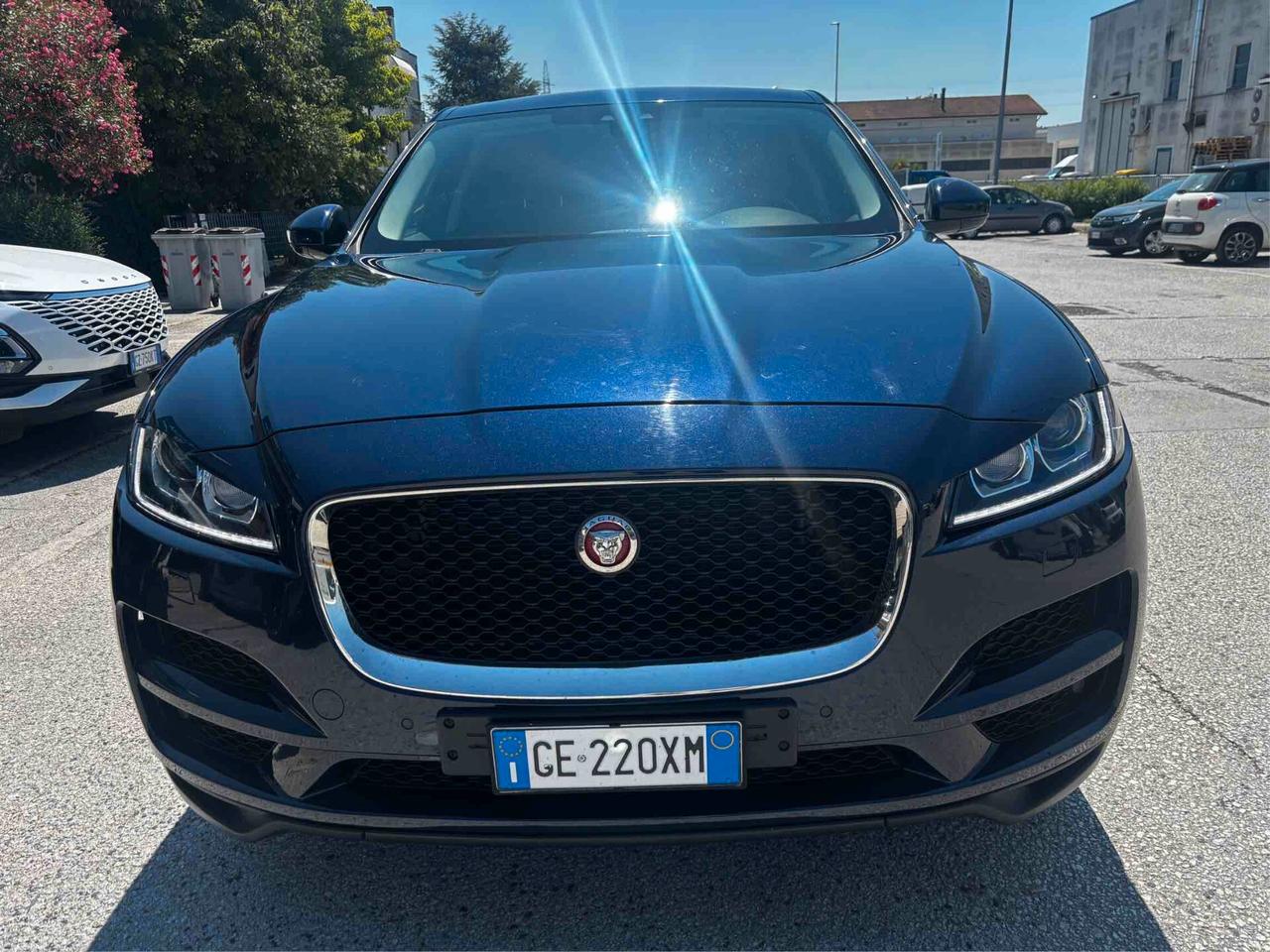 Jaguar F-Pace 2.0 D 180 CV AWD Prestige