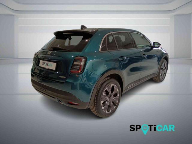 FIAT 600 Hybrid DCT MHEV La Prima