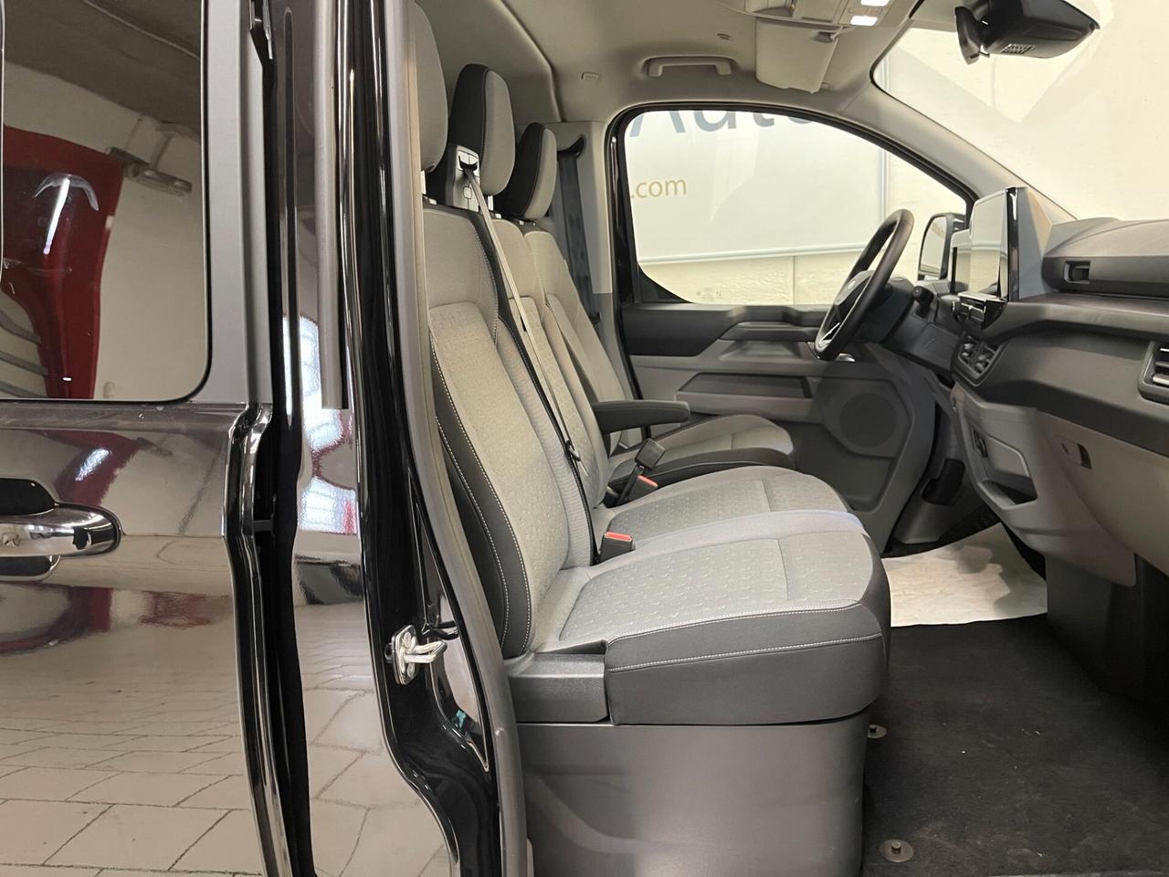 Ford Transit Tourneo Custom Titanium PL L2 2.0d 150cv 9posti c.man-LEGGI SOTTO