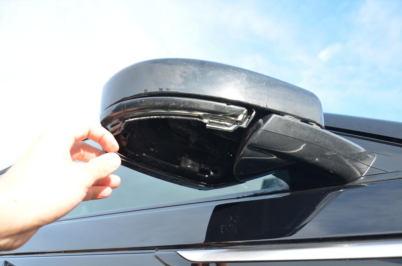 Land Rover Range Velar 2.0D I4 180 CV HSE