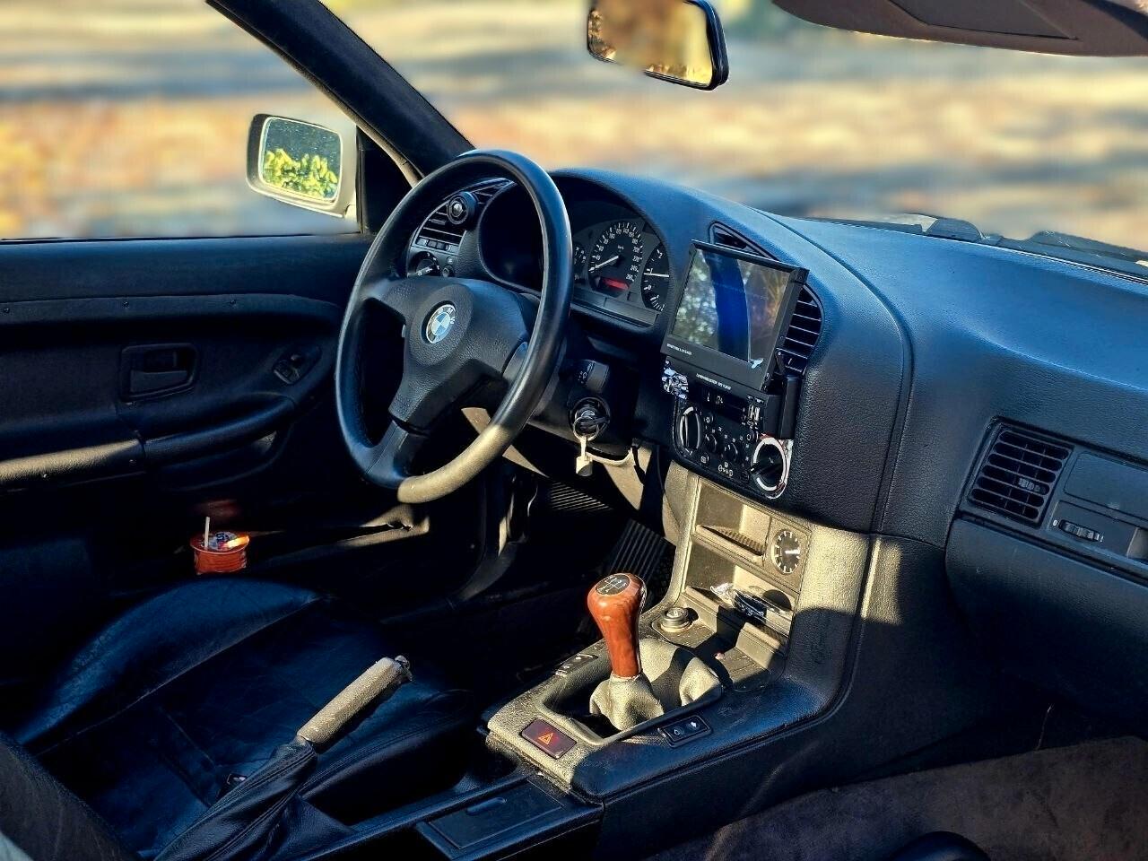 Bmw 318is Coupé FULL