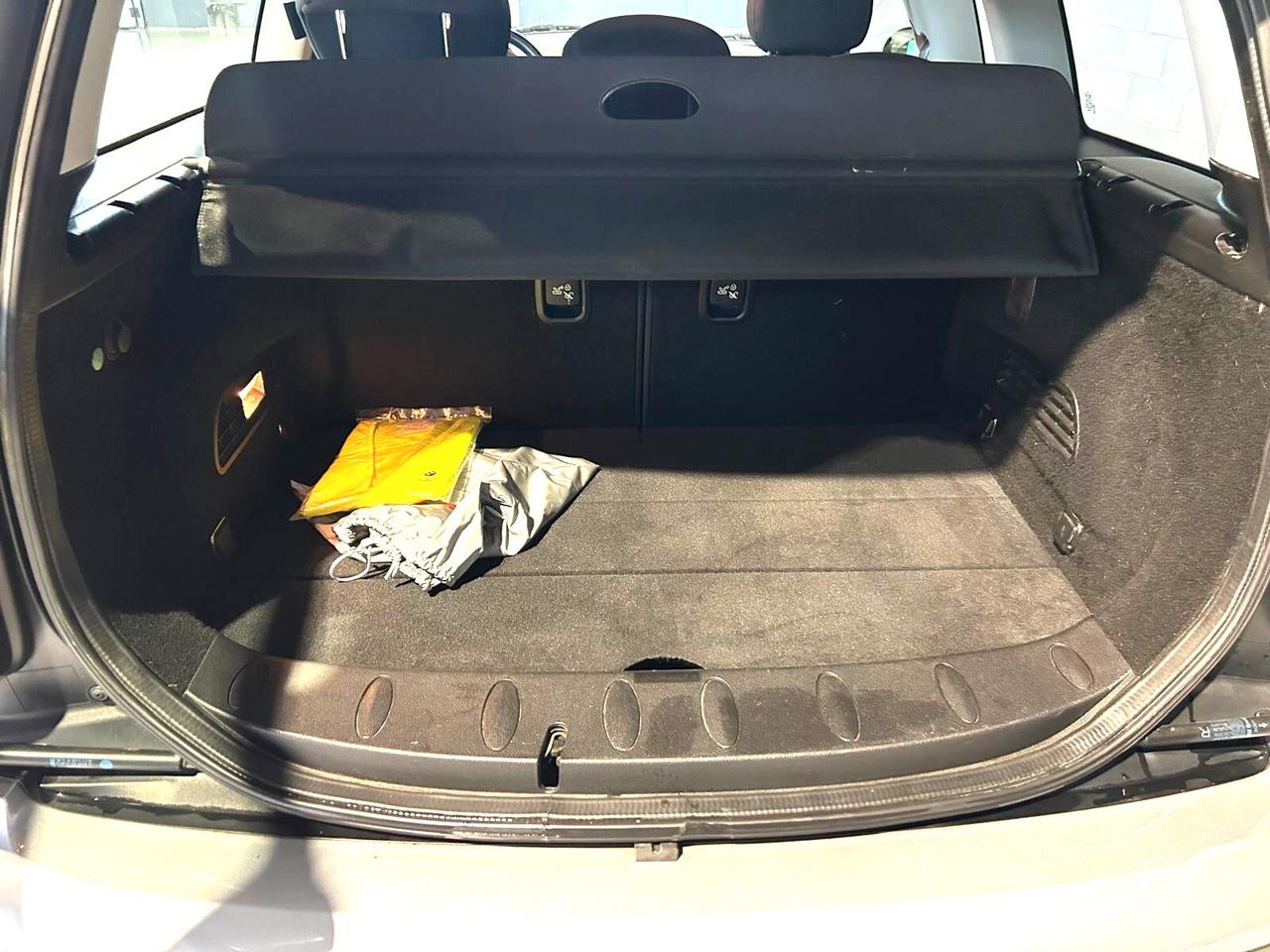 Mini Cooper Clubman 1.6 16V Salt