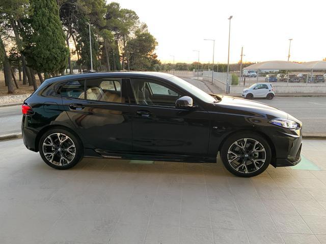BMW 118 d 5p. Msport M PERFORMANCE KM 0