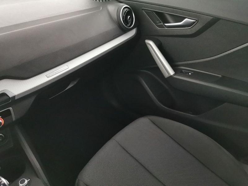 Audi Q2 30 2.0 tdi Business s-tronic
