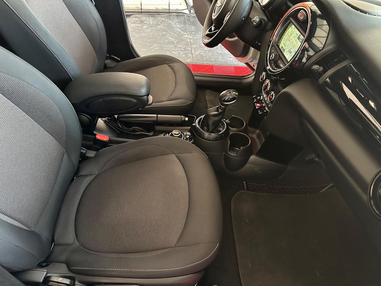 Mini 1.5 Cooper D Business XL