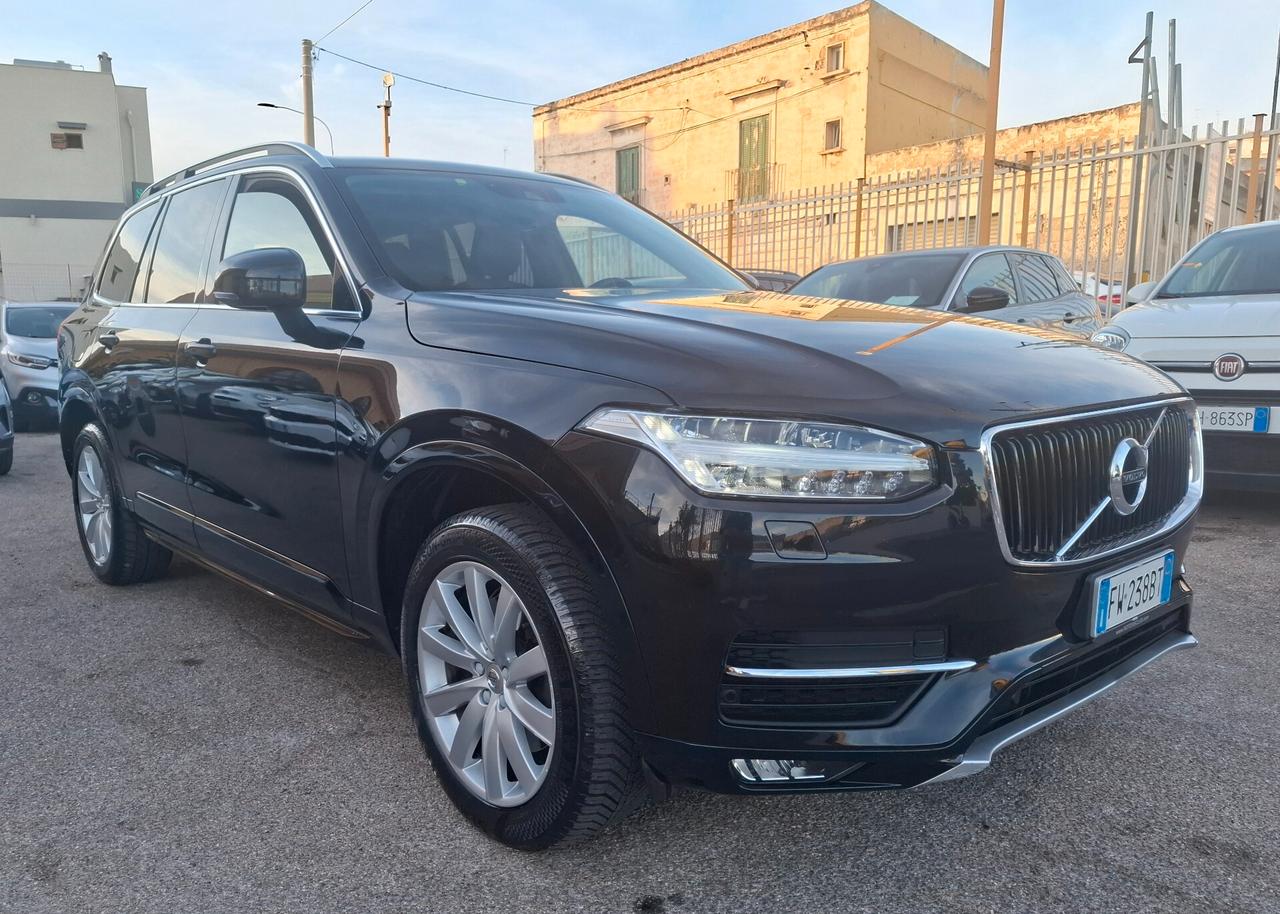 Volvo XC 90 XC90 D5 AWD Geartronic 7 posti Momentum