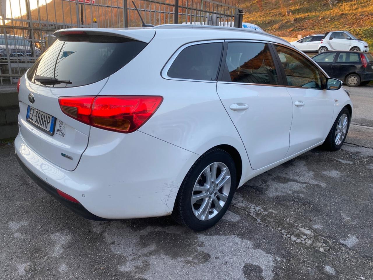 Kia cee'd 1.6 CRDi CV SW