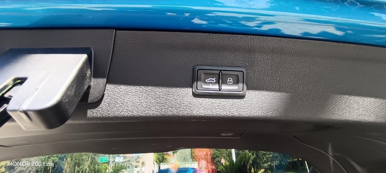 Audi Q3 1.4 92kw benzina GANCIO TRAINO PROMMO
