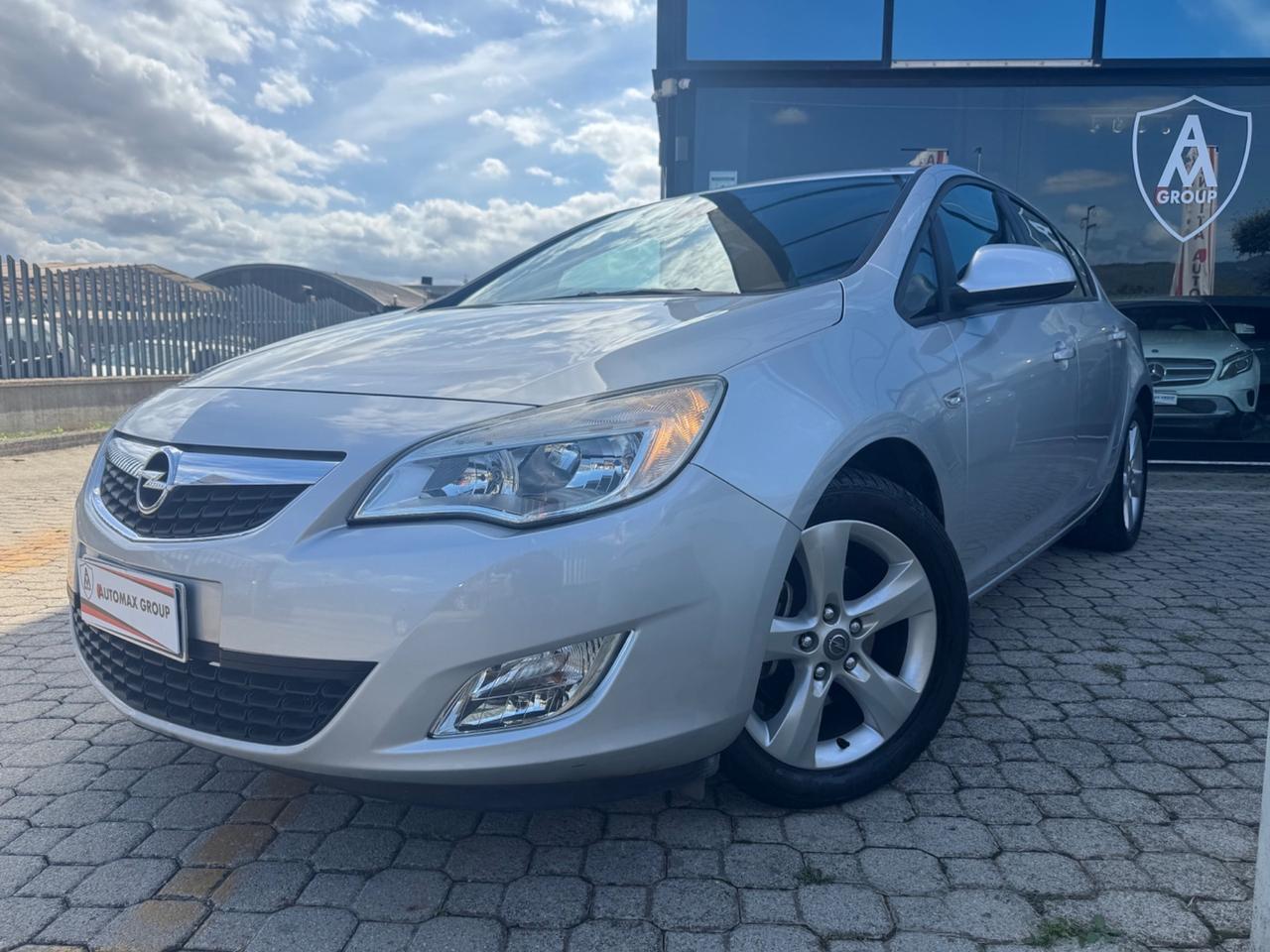 Opel Astra 1.7 CDTI 110CV 5 porte Cosmo