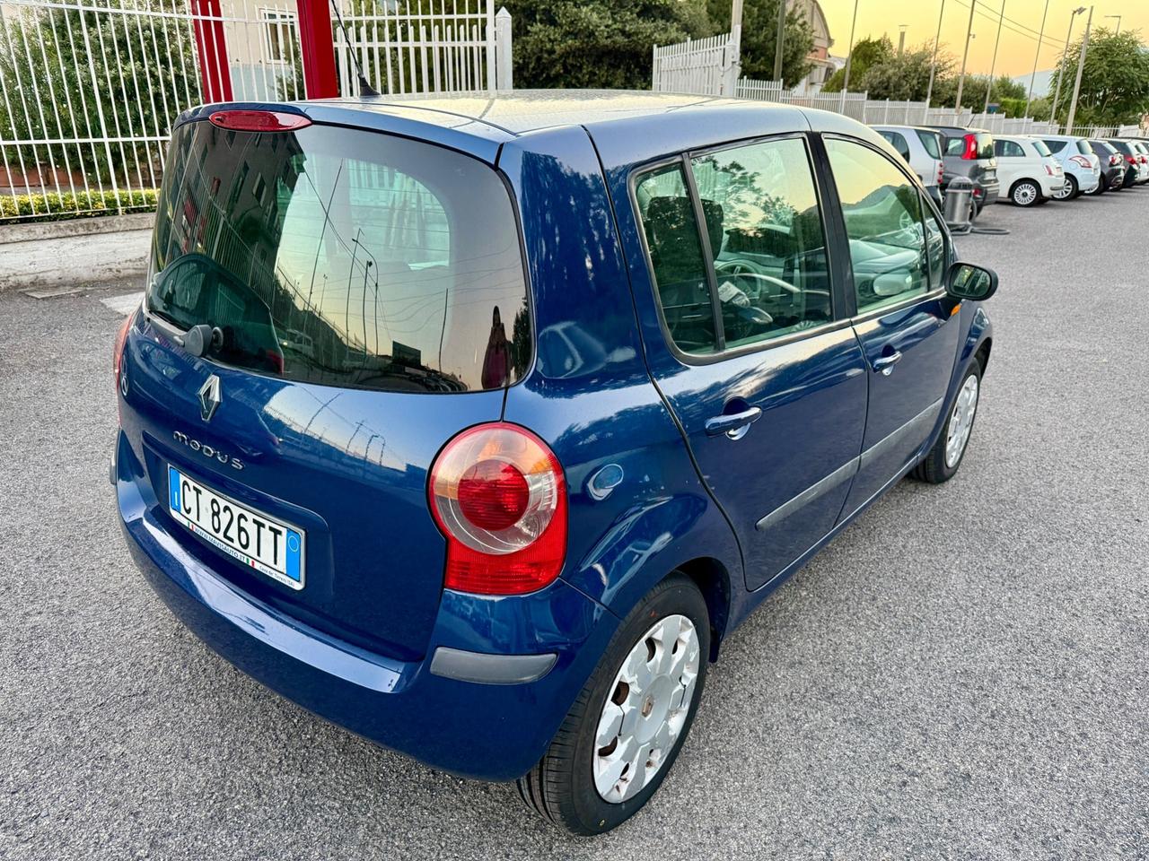 Renault Modus 1.5 dCi 82CV Confort Privilège