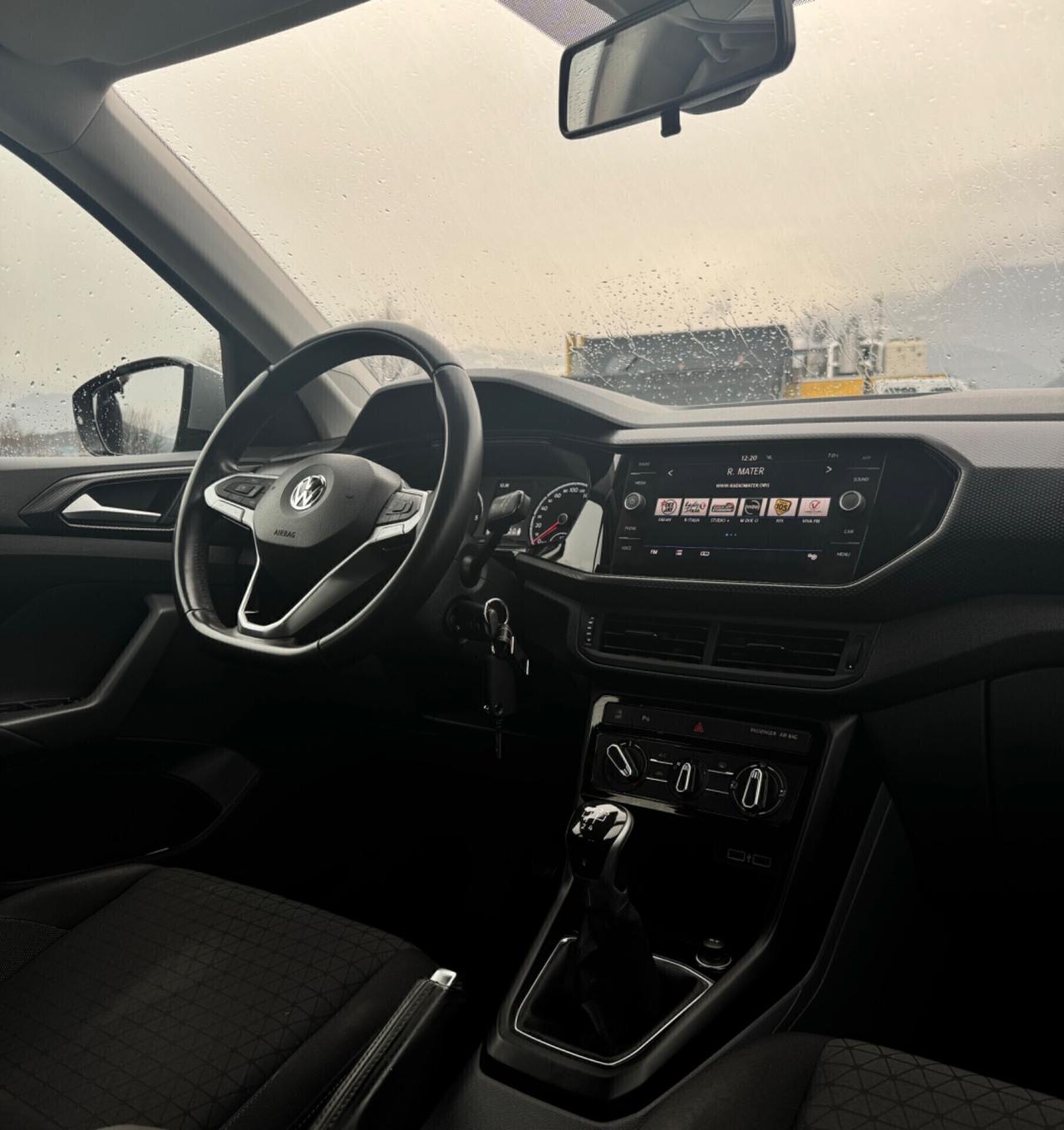 Volkswagen T-Cross 1.6 TDI 2019 SOLO 90.000km