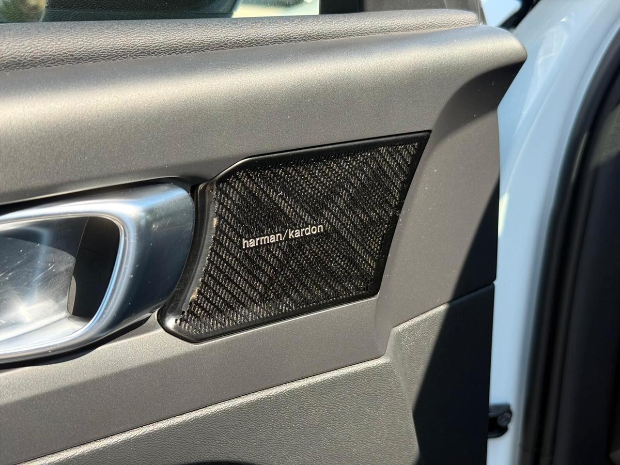 XC40 T5 Recharge Hybrid 262cv *Tetto *Gancio Traino