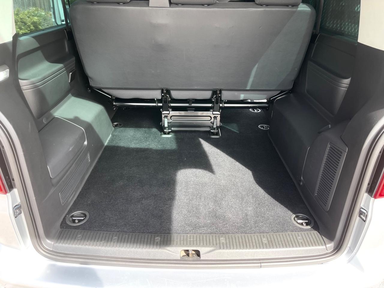 Vw Caravelle 2.0 TDI 150CV ,MOTORE NUOVO,9 posti