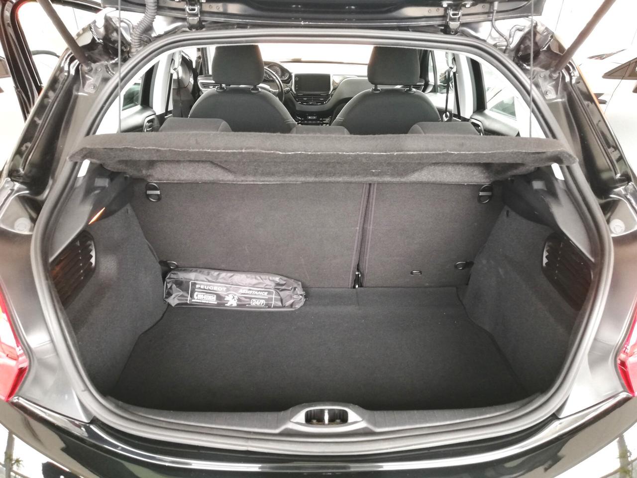 Peugeot 208 BlueHDi 75 5 porte Allure Unico proprietario