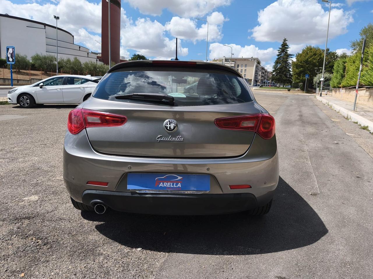 Alfa Romeo Giulietta 1.6 JTDm-2 105 CV Exclusive