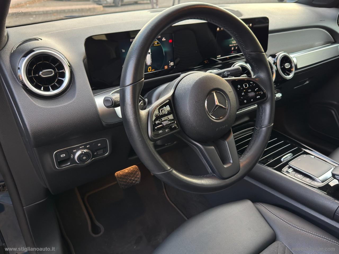 MERCEDES-BENZ GLB 220 d Automatic 4Matic Sport