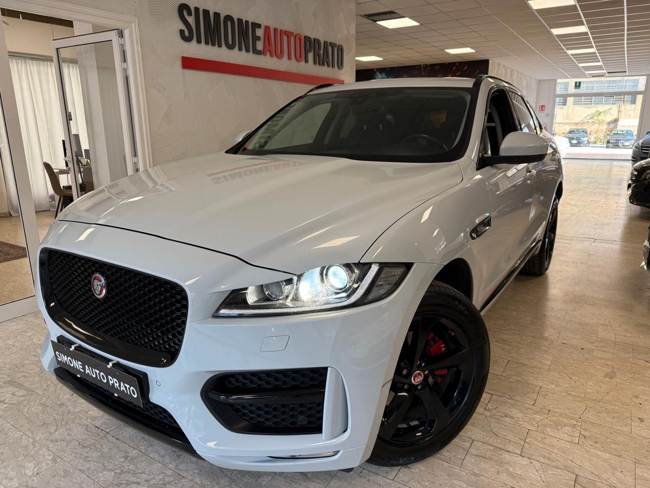 Jaguar F-Pace 2.0 D 180 CV AWD Portfolio