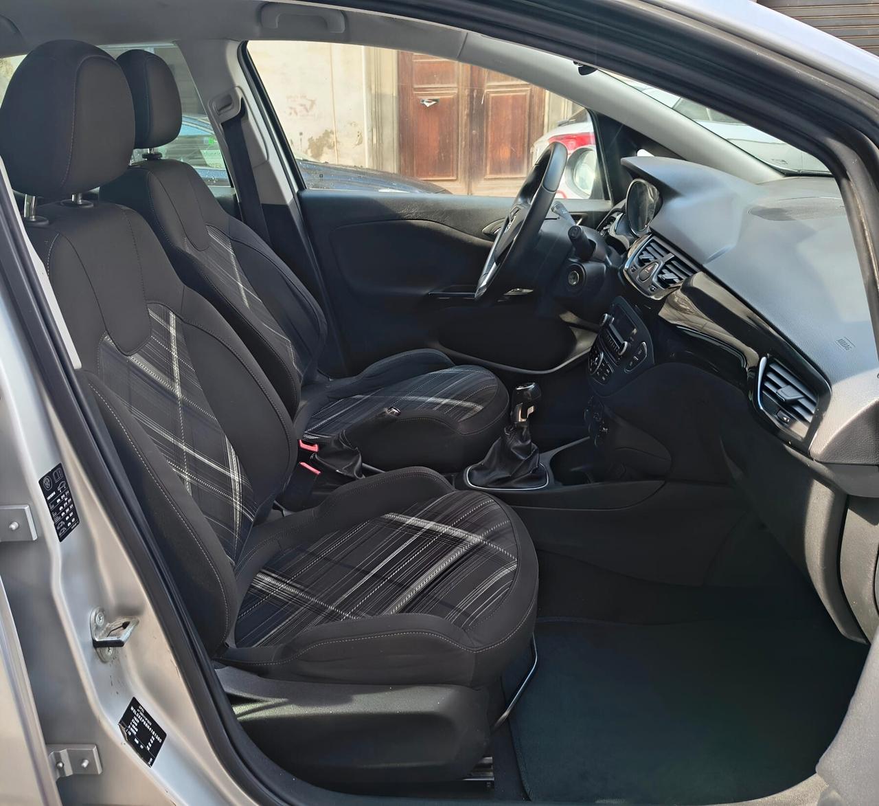 Opel Corsa 1.2 5 porte - KM 35000